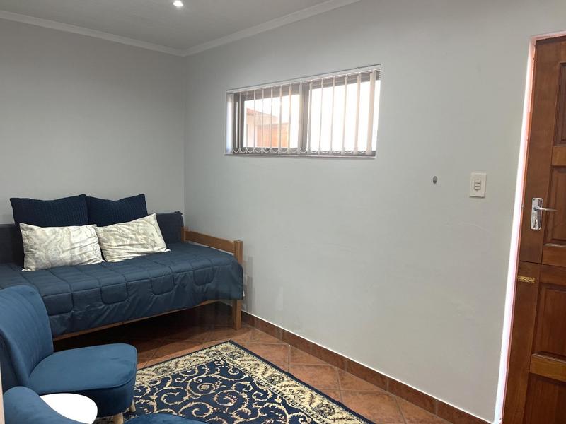 1 Bedroom Property for Sale in Hartenbos Central Western Cape